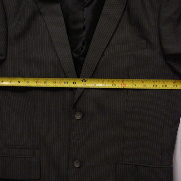 Express Men's Charcoal Pinstripe Producer Suit - Picture 4 of 13